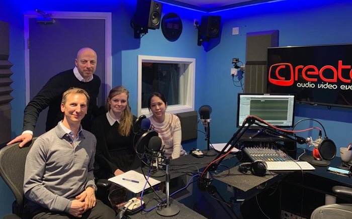 show77guests.jpg show77guests.jpg